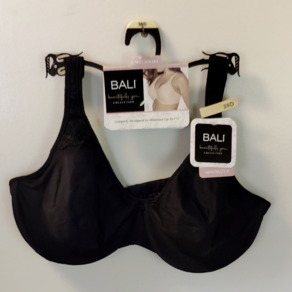Bali Other - Bali Black Full Coverage Underwire Bra with Molded Cups